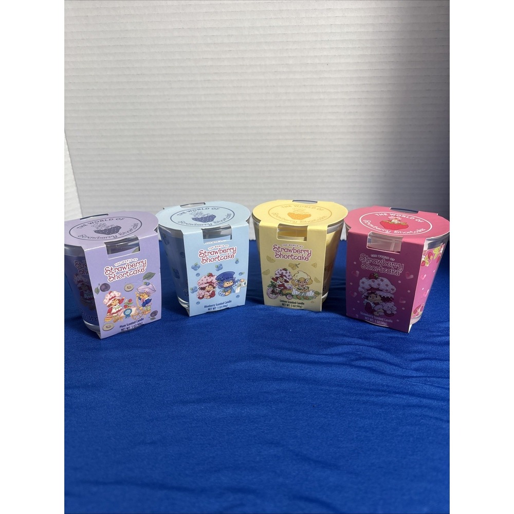 The World of Strawberry Shortcake scented candles Set Of 4,3oz Fun Colors New